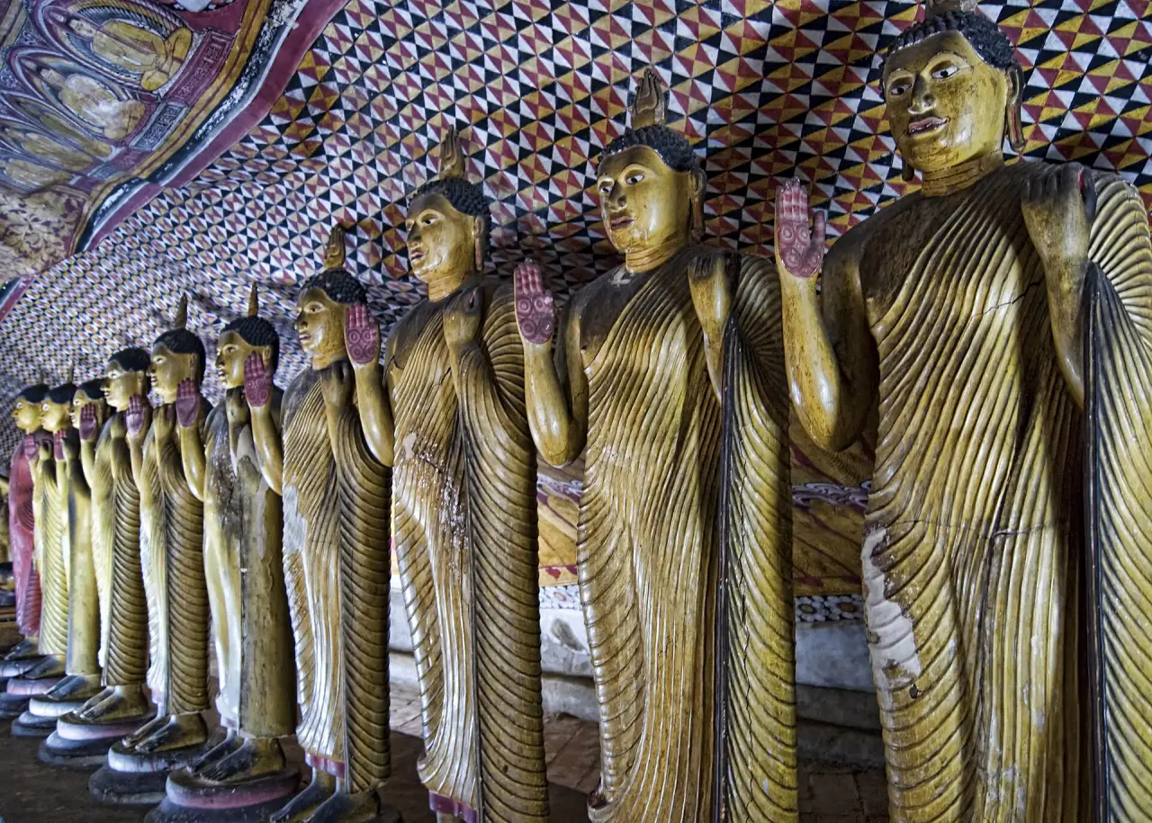 Buddha statues inside the Dambulla cave temples
