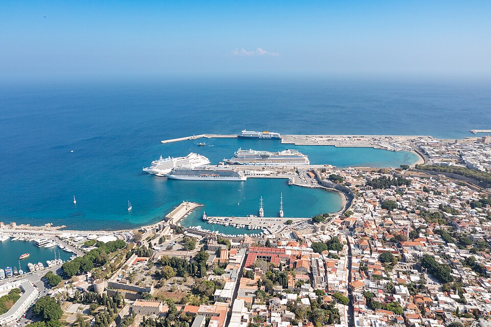Aegean Isles Yacht-Style Cruise