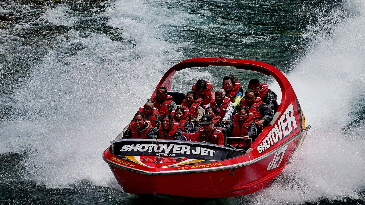 The Shotover Jet in the canyon