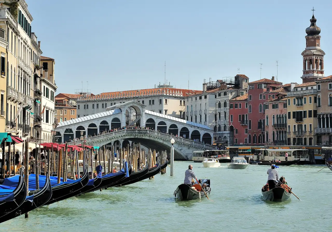 The Rialto Bridge on the Grand Canal, Venice
